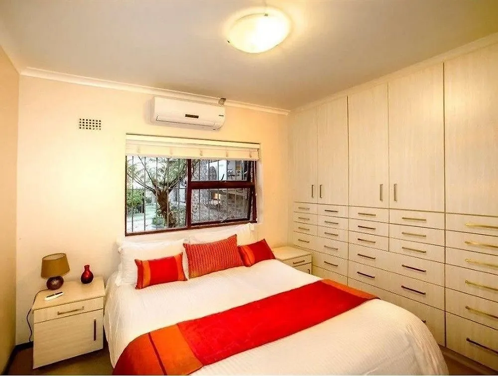 Sea Cottage Rentals Noordhoek Holiday home